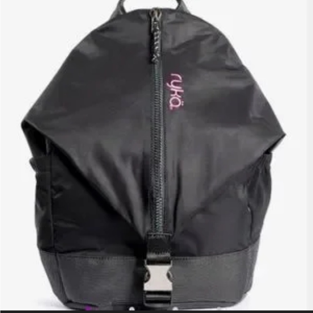 Ryka Women's Epic Trek Hiking Backpack, Black, Medium